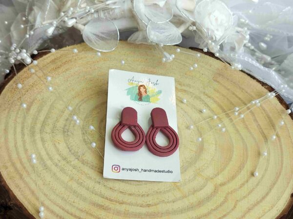 Muted Red Loops